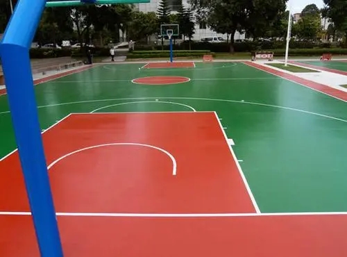 澄迈球场地面翻新,裂缝修重要性